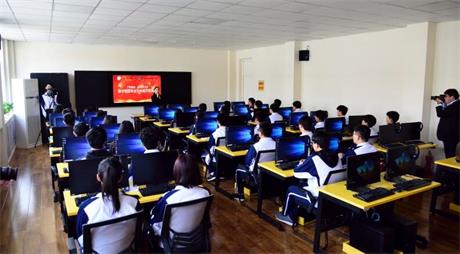 濟(jì)南電子機(jī)械工程學(xué)校都設(shè)置了哪些熱門專業(yè)？   